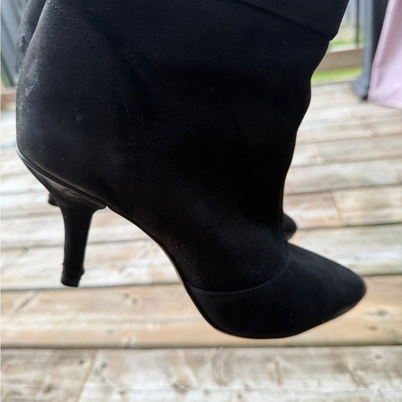 Vince Camuto Black Heeled Boots - Picture 9 of 10